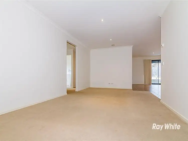 Fifth view of Homely house listing, 7 Snowdonia Road, Cranbourne North VIC 3977