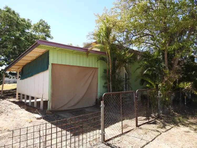 116 Gidyea Street, Barcaldine QLD 4725