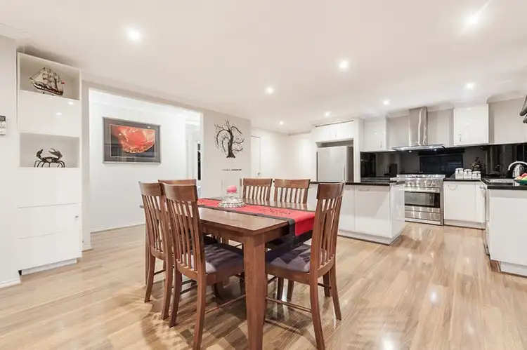 Second view of Homely house listing, 31 Healesville Loop, Craigieburn VIC 3064