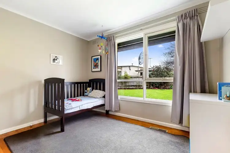 Seventh view of Homely house listing, 6 Wendy Court, Oakleigh South VIC 3167
