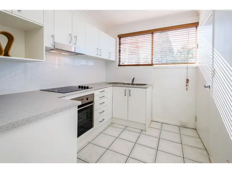 Third view of Homely unit listing, 5/9 Bedser Street, Macgregor QLD 4109