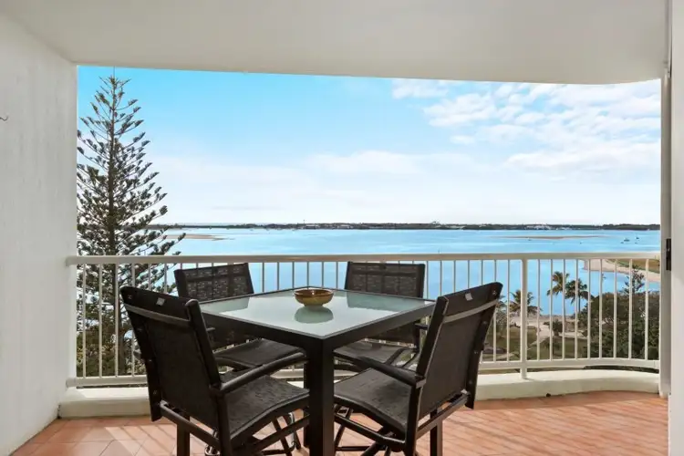 806/182-192 Marine Parade, Labrador QLD 4215