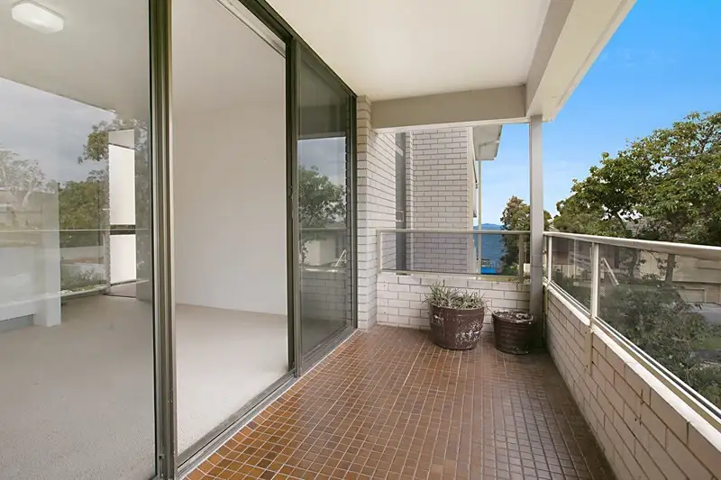 Main view of Homely unit listing, 3/41 Soldiers Point Road, Soldiers Point NSW 2317