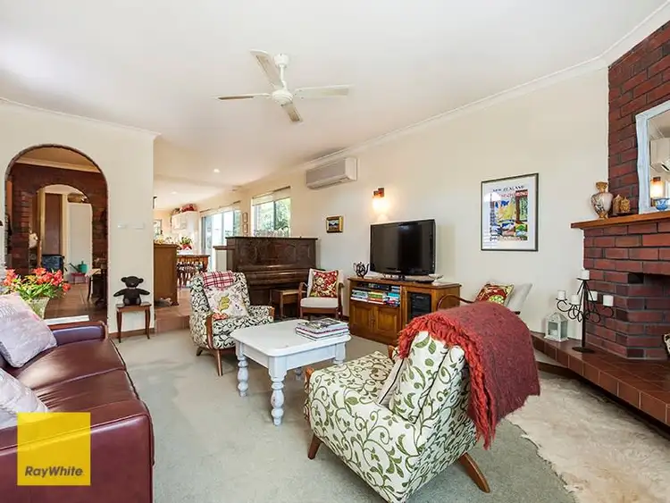 Fifth view of Homely house listing, 8 Silver Road, Lesmurdie WA 6076