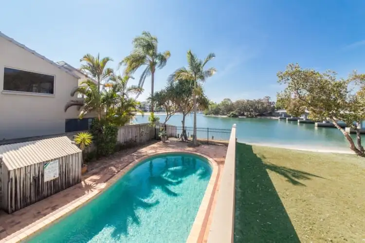 2/106 Noosa Parade, Noosaville QLD 4566