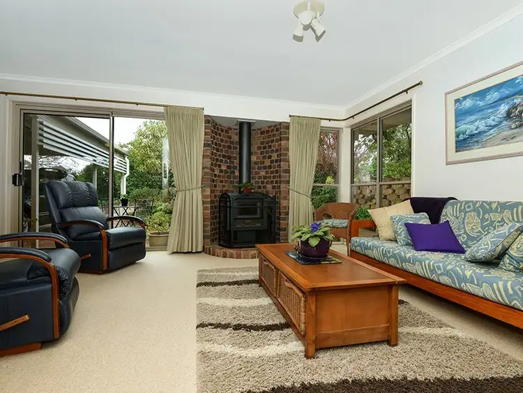 Fifth view of Homely house listing, 8 Grey Gums Drive, Blue Mountain Heights QLD 4350