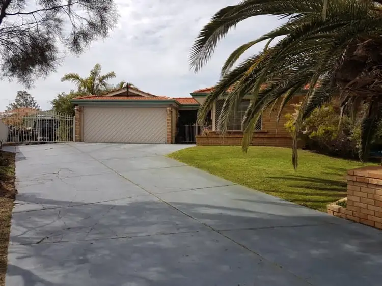24 Daintree Court, Merriwa WA 6030