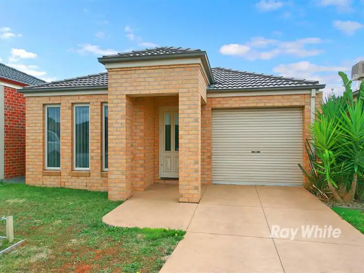 Main view of Homely house listing, 23 Pipetrack Circuit, Cranbourne East VIC 3977
