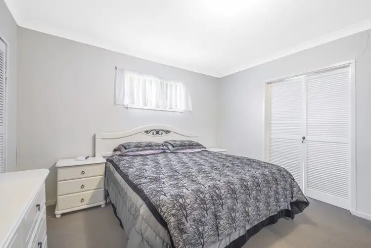 Fifth view of Homely house listing, 2 Academy Court, Glenvale QLD 4350