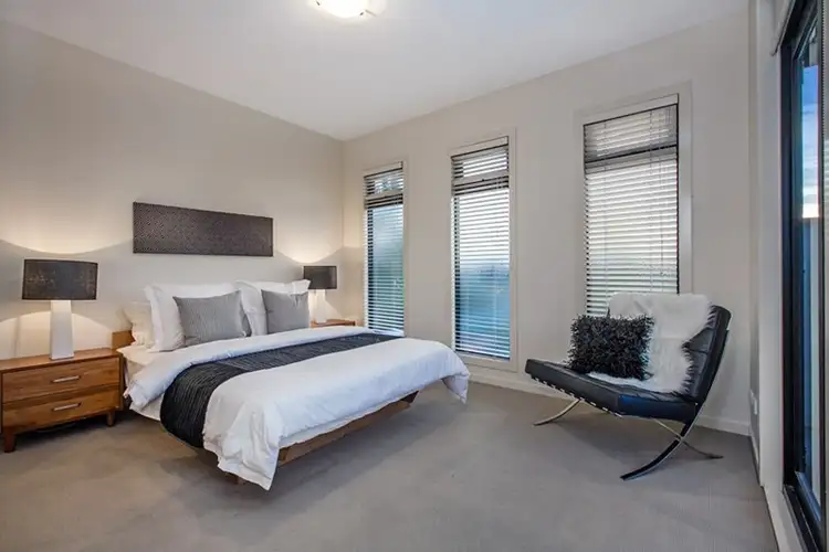 Fourth view of Homely townhouse listing, 1/18A Strettle Street, Thornbury VIC 3071