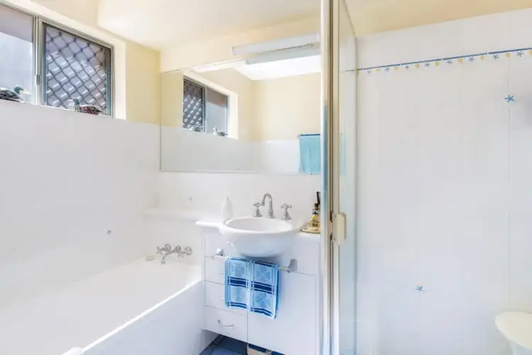 Sixth view of Homely unit listing, 2/15 Barooga Crescent, Mooloolaba QLD 4557