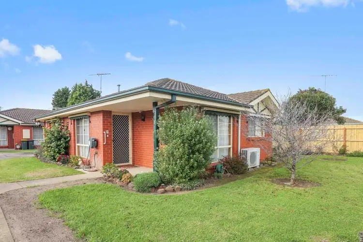 4/13 Church Street, Grovedale VIC 3216
