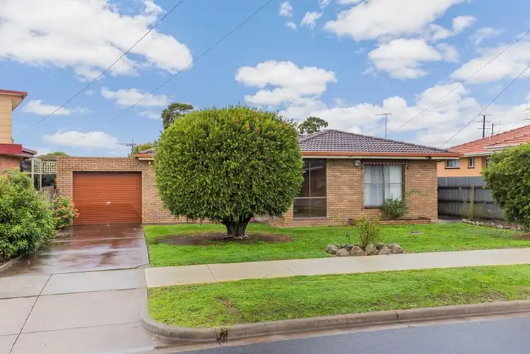 4 Tahara Street, Hamlyn Heights VIC 3215