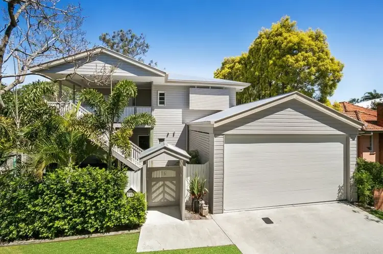 16 Bentinck Street, Sherwood QLD 4075