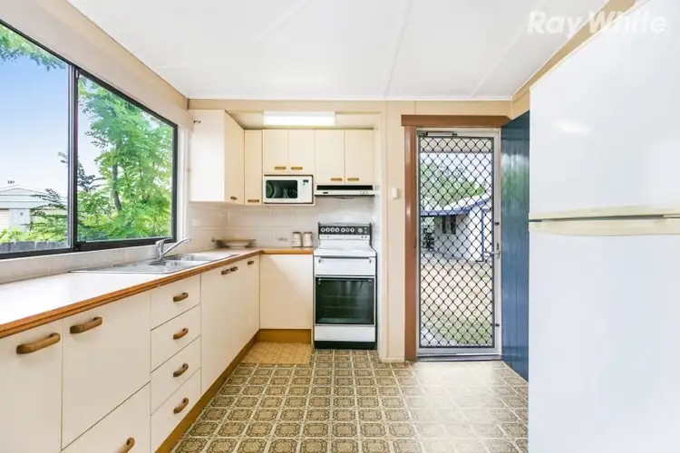 Sixth view of Homely house listing, 10 Davis Avenue, Davistown NSW 2251