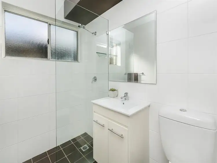 Fifth view of Homely unit listing, 5/16 Regent Street, Dee Why NSW 2099