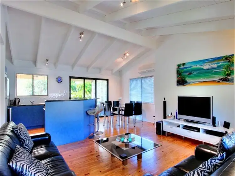 7 Belmore Drive, Rochedale South QLD 4123