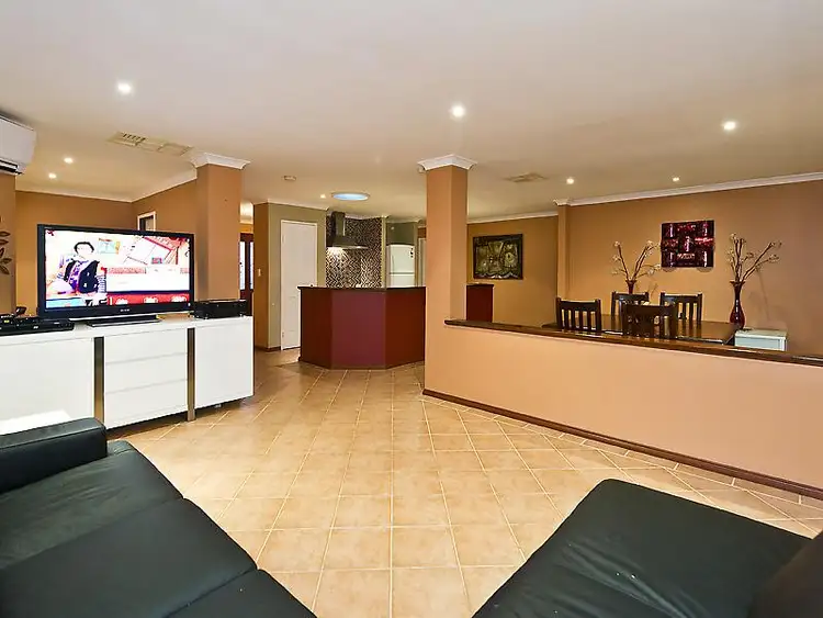 Sixth view of Homely house listing, 21 Fringe Lily Circle, Ellenbrook WA 6069