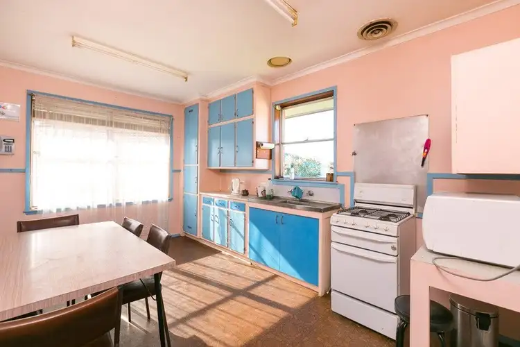 Fifth view of Homely house listing, 6 Finch Avenue, California Gully VIC 3556