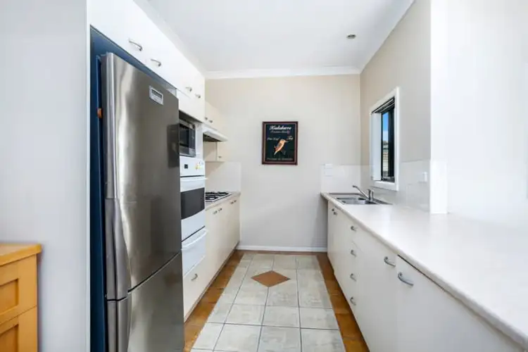 Fifth view of Homely villa listing, 1/36 Devonshire Crescent, Oak Flats NSW 2529