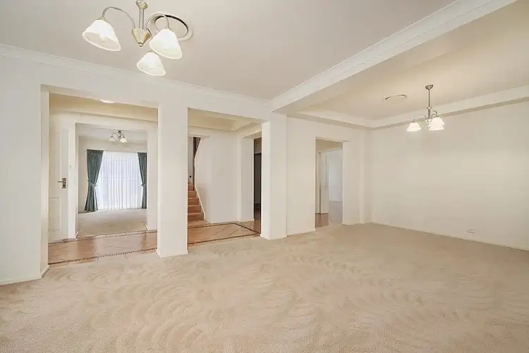 Second view of Homely house listing, 5 Indigo Place, Lisarow NSW 2250