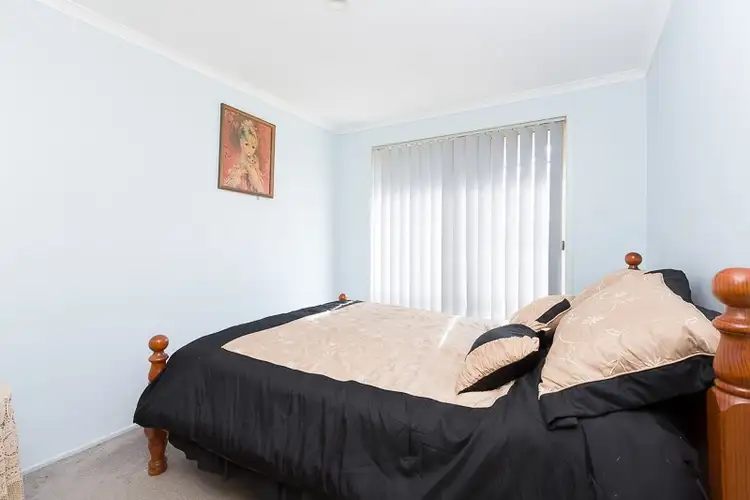 Second view of Homely house listing, 8 Kowari Crescent, Blackbutt NSW 2529