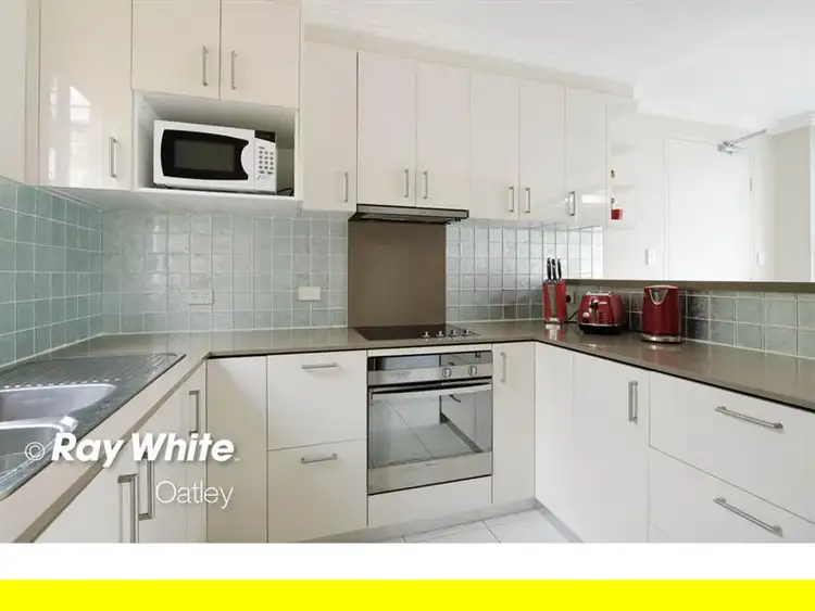 Third view of Homely unit listing, 6/33 Martin Place, Mortdale NSW 2223