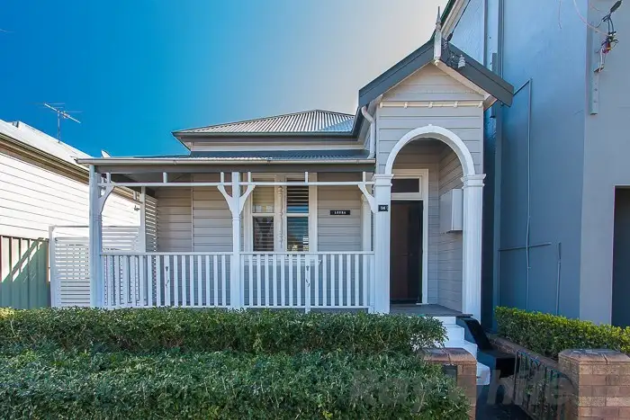 14 Samdon Street, Hamilton NSW 2303