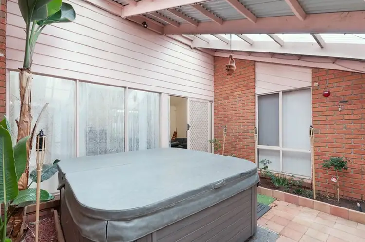 Seventh view of Homely house listing, 129 Moonstone Circuit, St Albans VIC 3021