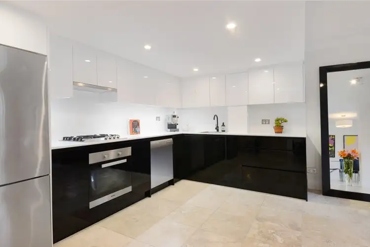 7 Bossley Terrace, Woolloomooloo NSW 2011