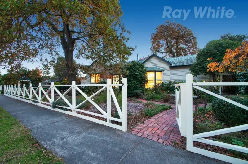 Main view of Homely house listing, 8 TRAWALLA Road, Croydon VIC 3136