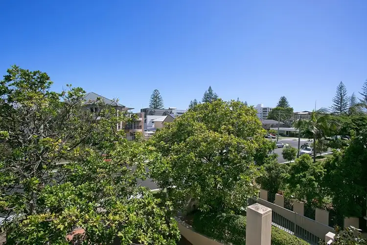 Third view of Homely other listing, 2/30 Heron Avenue, Mermaid Beach QLD 4218