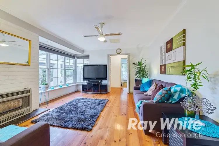 Fifth view of Homely house listing, 8 Karee Court, Greensborough VIC 3088