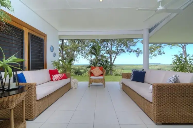 23 Ocean View Road, Port Douglas QLD 4877