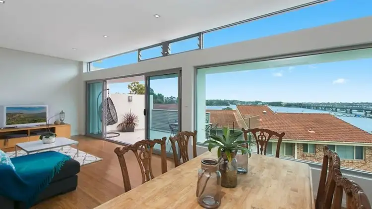 Third view of Homely house listing, 2/8 Florida Street, Sylvania NSW 2224