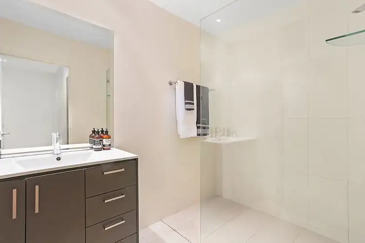 Fourth view of Homely apartment listing, 4/132 Military Road, Neutral Bay NSW 2089