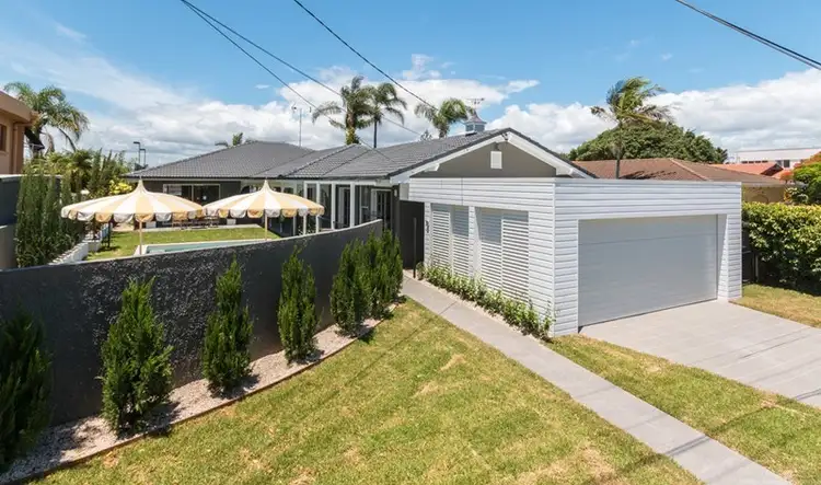 Third view of Homely house listing, 8 Rapallo Avenue, Isle Of Capri QLD 4217