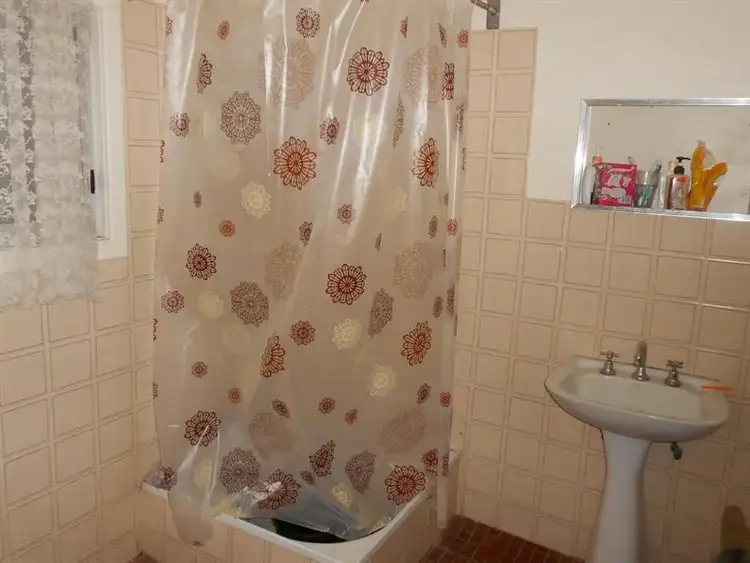 Seventh view of Homely house listing, 32 Campbell Street, Bordertown SA 5268