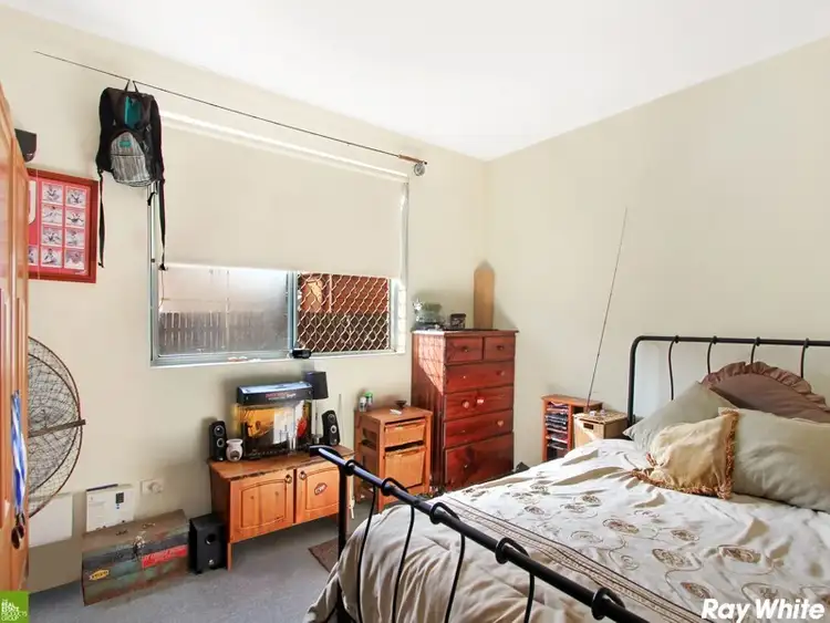 Fourth view of Homely house listing, 4/23 Prince Edward Drive, Brownsville NSW 2530