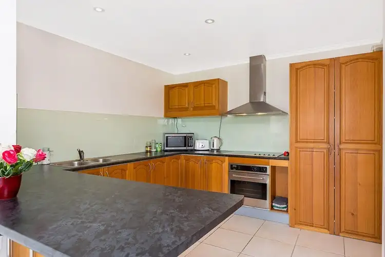 10/14 Brett Avenue, Labrador QLD 4215