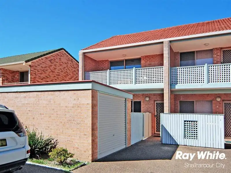 Main view of Homely house listing, 4/11 Grove Circuit, Lake Illawarra NSW 2528