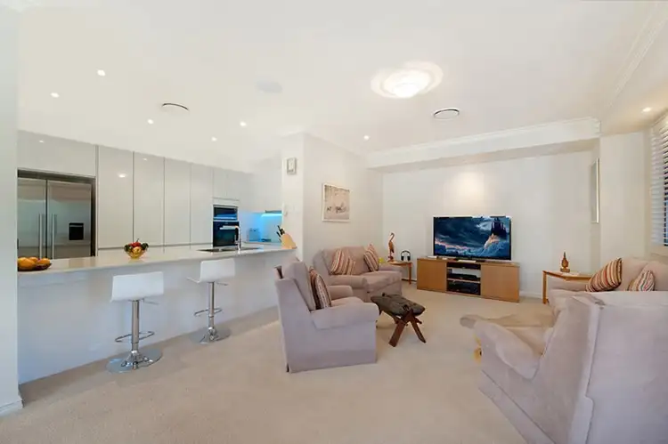 3201 Palladian Drive, Hope Island QLD 4212