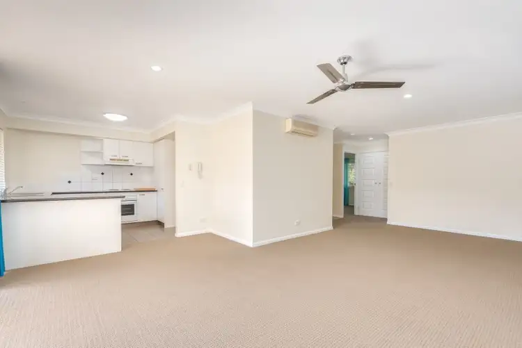 Sixth view of Homely unit listing, 7/44 Brighton Street, Biggera Waters QLD 4216