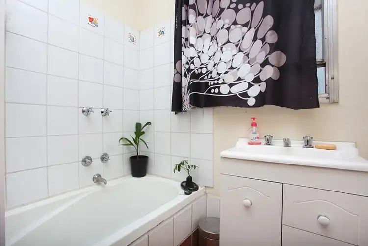 Fifth view of Homely house listing, 6 Evans Crescent, Laverton VIC 3028