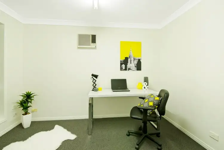 Sixth view of Homely house listing, 3 Kell Court, Carindale QLD 4152