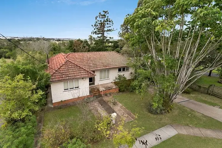 38 Erinvale Street, Corinda QLD 4075