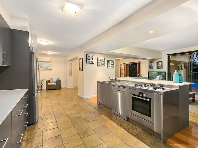 Sixth view of Homely house listing, 33 Coogeen Street, Sorrento QLD 4217