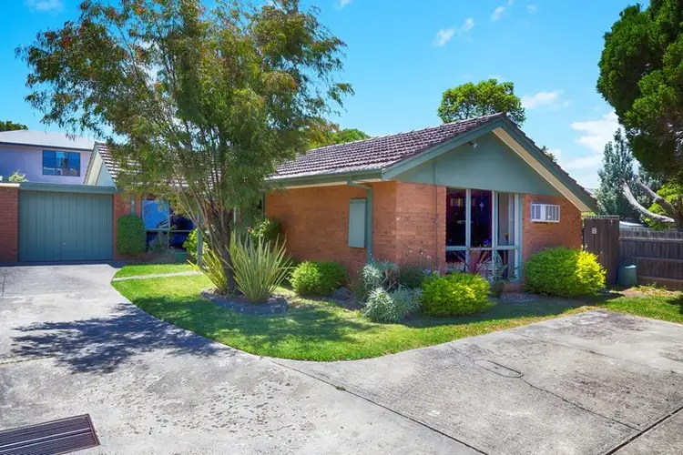 2/11-13 East Road, Seaford VIC 3198