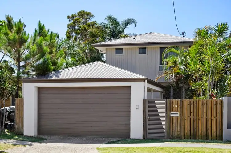 Sixth view of Homely house listing, 19 Twenty Seventh Avenue, Palm Beach QLD 4221