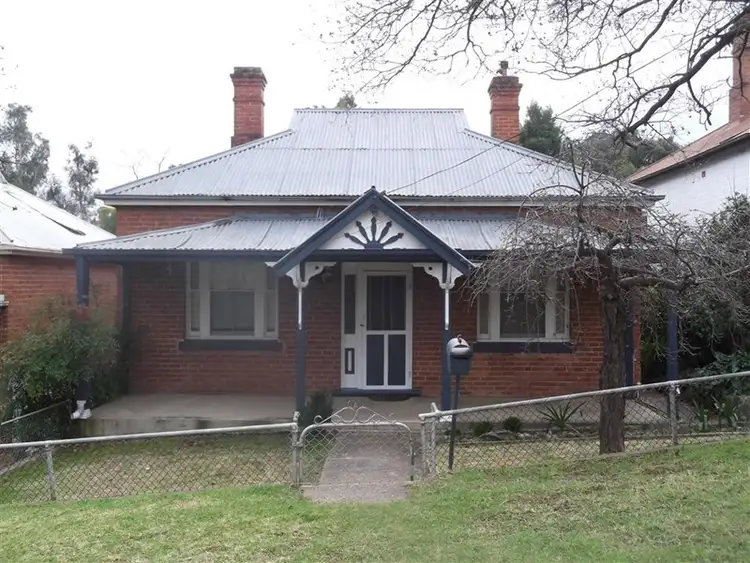 48 Liverpool Street, Cowra NSW 2794